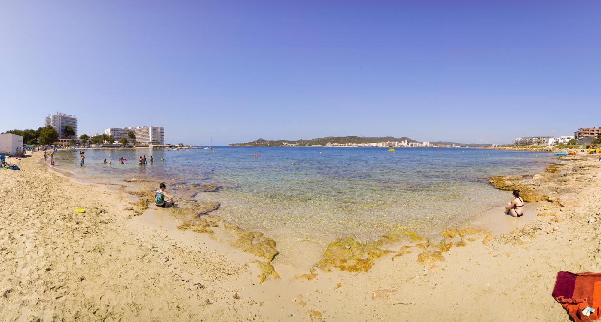 Playa Bella Apartments Sant Antoni de Portmany Екстериор снимка